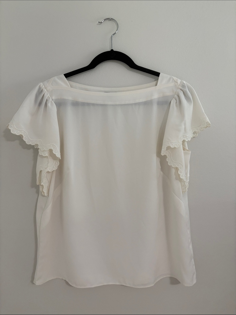 Ann Taylor Cream Ruffle Sleeve Blouse